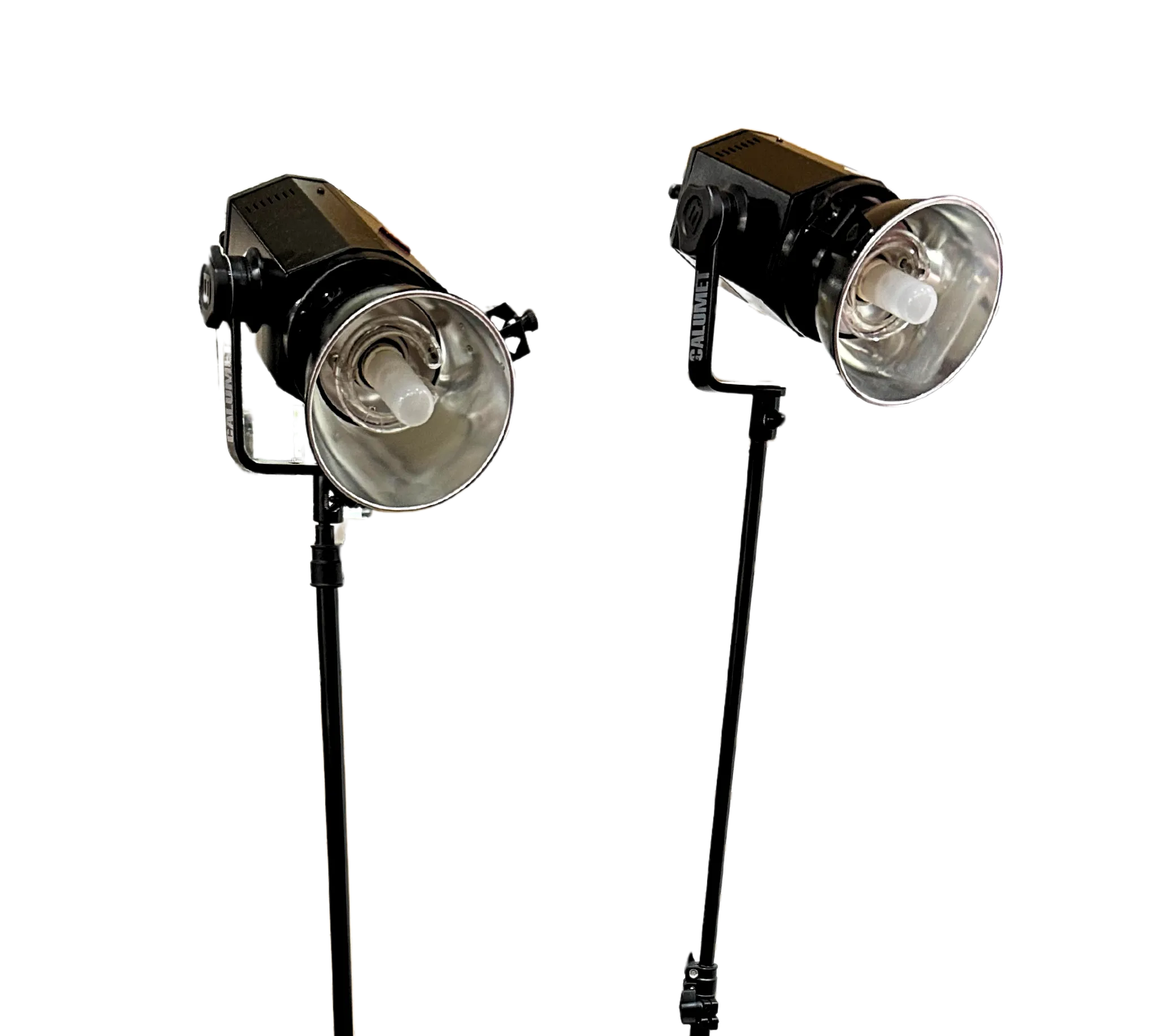 2 Calumet BHP 250W 120V 3400K Lamps