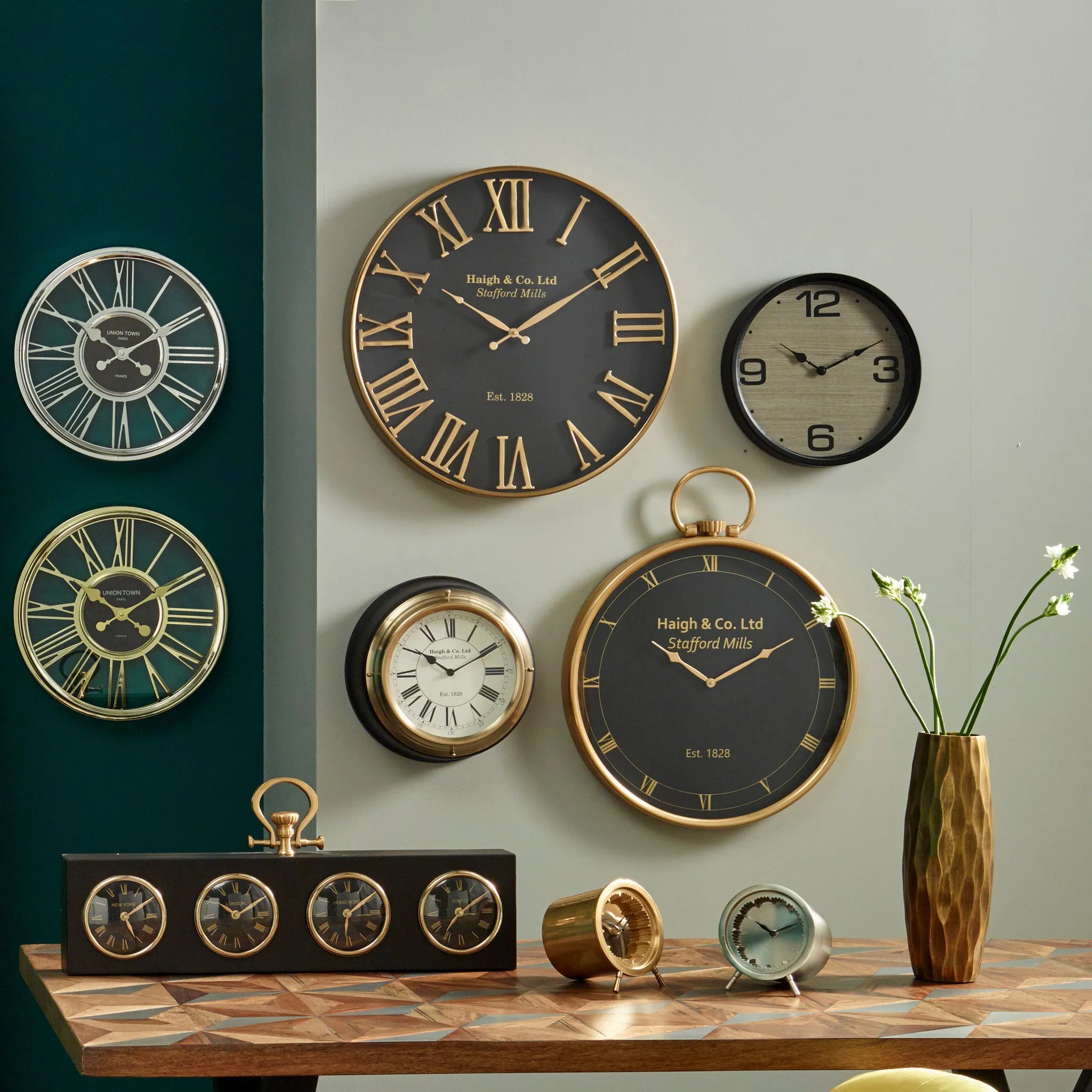 Antique Gold and Black Metal Wall Clock