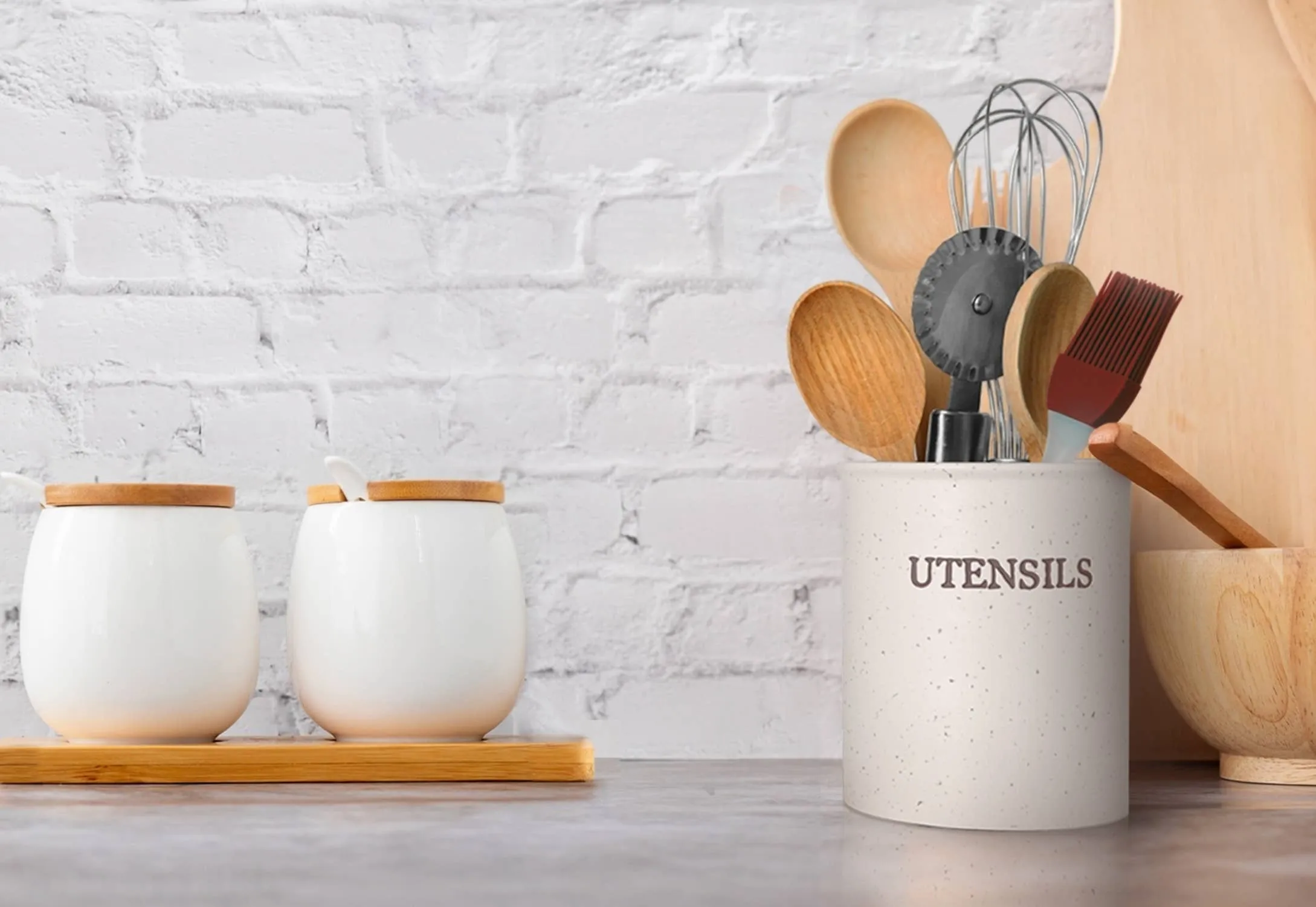 Kook Utensil Crock, Speckled Ceramic