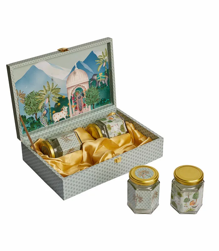 Mayura Gift Box