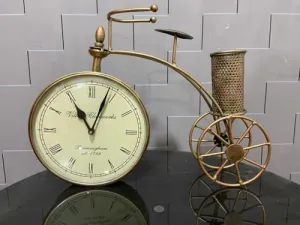 The Handicraft Store Handmade Metal Clock with Pen Stand for Office, Living Room, Bedroom, Dining Room, Kids Room - 42 x 30 cm